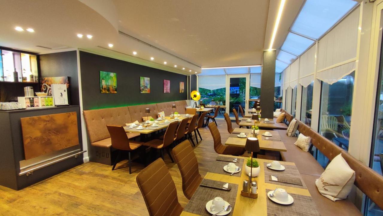 C-You Hotel Chemnitz Exterior photo